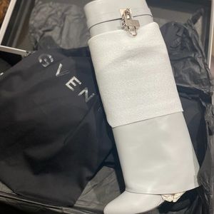 GIVENENCHY SHARK LOCK BOOTS 38.5